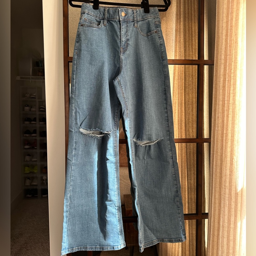 NY&Co Wide-Leg Jeans. Size: 8 Petite (NWT)